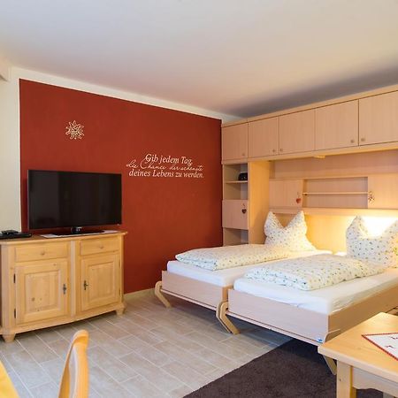Alpenflair Ferienwohnungen Whg 103 Appartementhaus Nebelhorn اوبرستدورف المظهر الخارجي الصورة